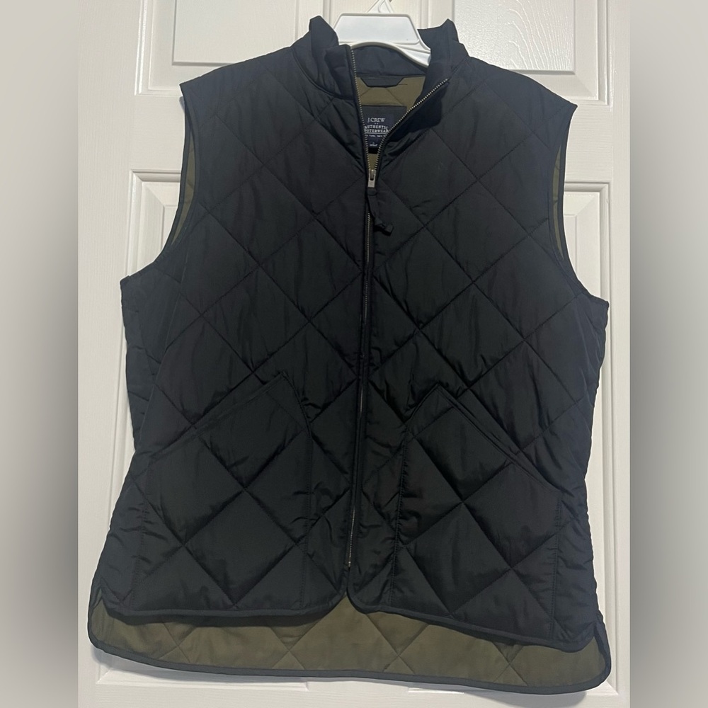 J. Crew Men’s Black and Olive Green Quilted Vest Outerwear